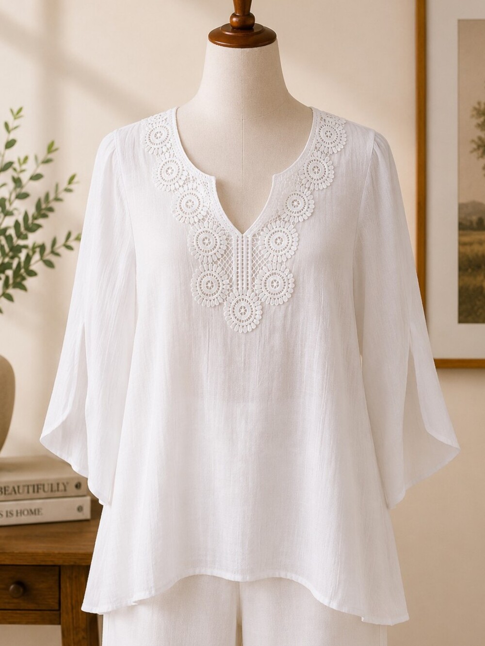 Counterparts White Gauze Boho‎ Top Lace Neckline 3/4 Split Sleeves Size Me